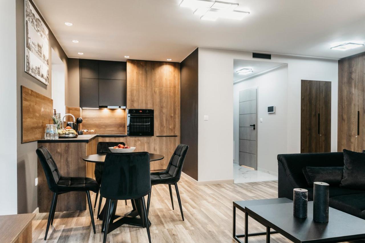 אוסטרוב וילקופולסקי Apartamenty Park City מראה חיצוני תמונה